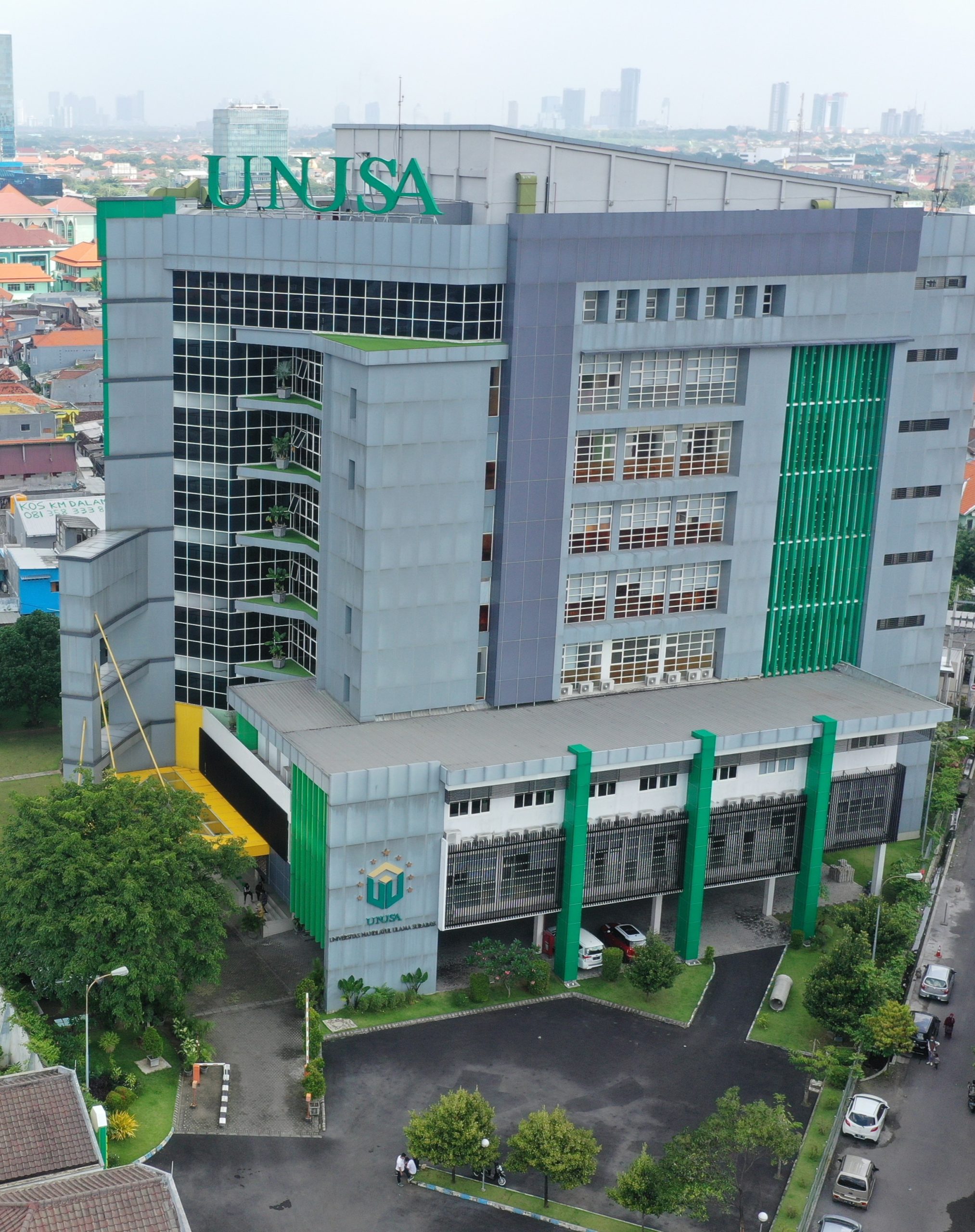 Kampus B berdiri
